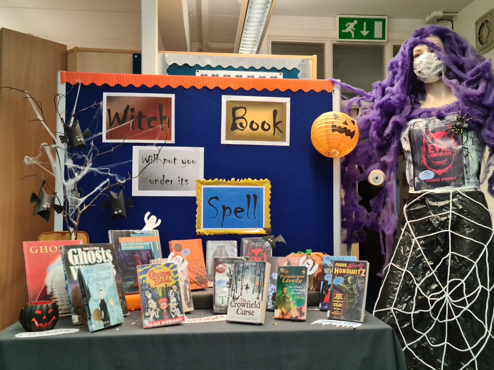 Blackstone Library Halloween display