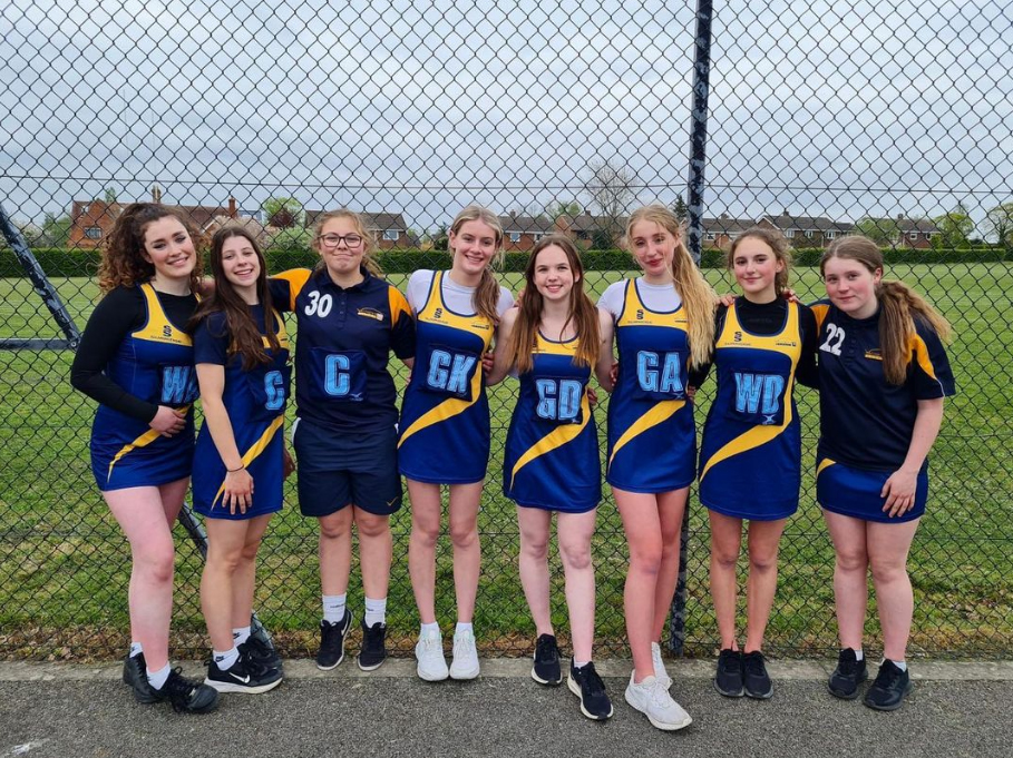 Year 10 girls netball team