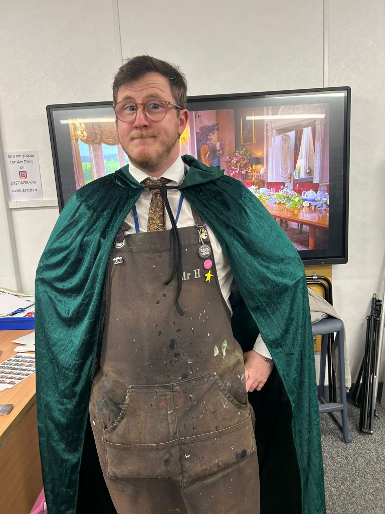 The Traitors Host, Mr Hinchliffe