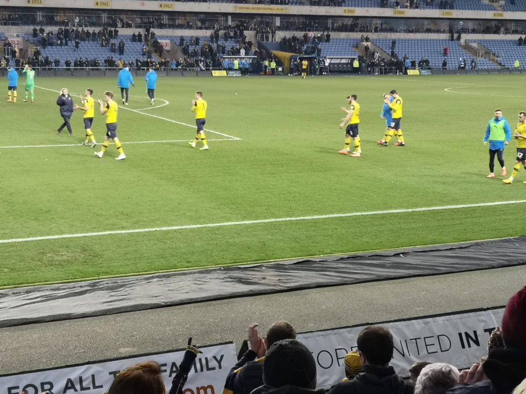 The players on the pitch