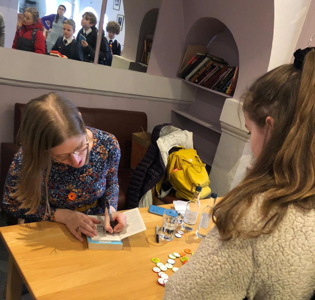 Robin Stevens signs books